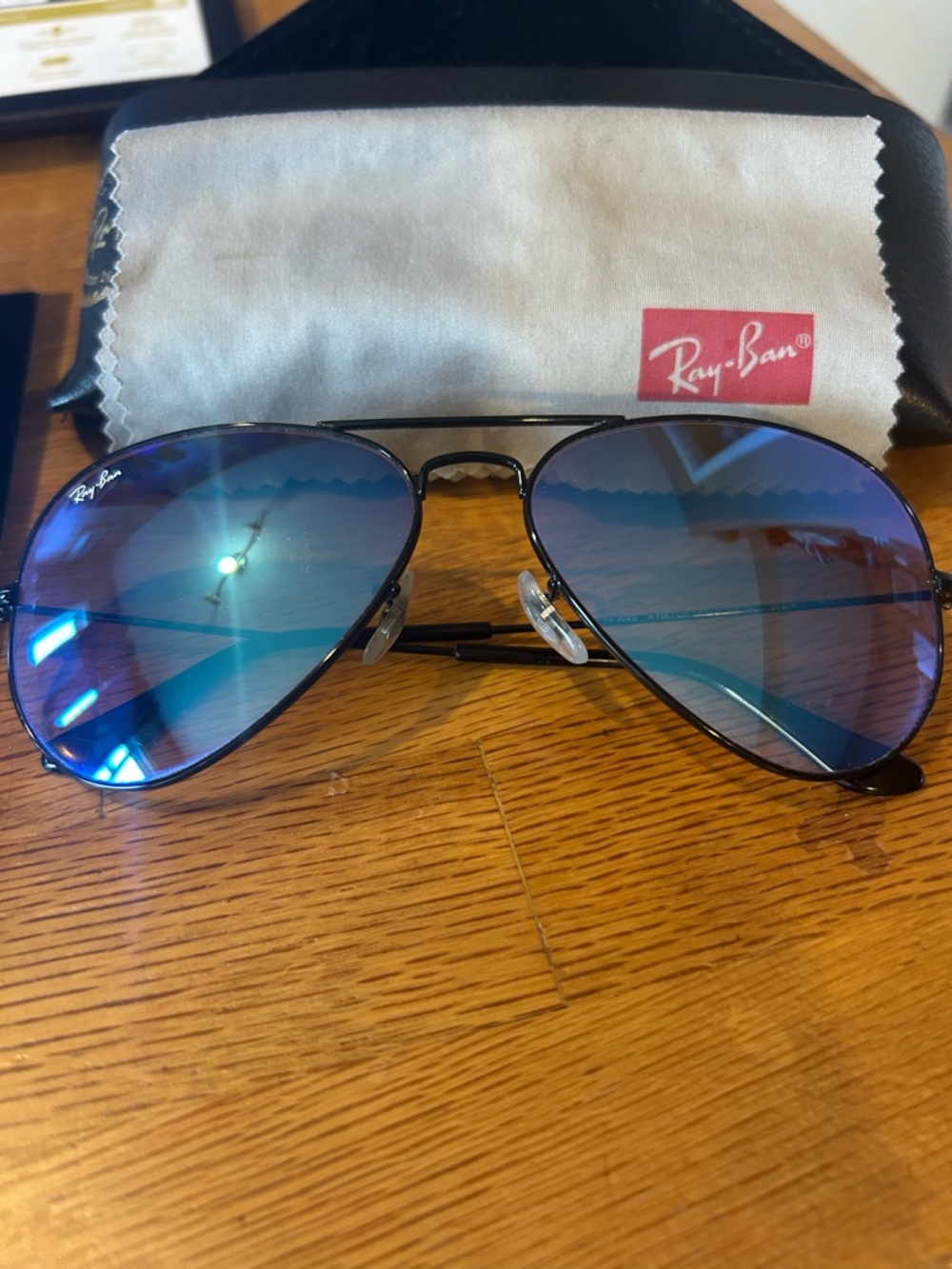Ray-ban aviator sunglasses